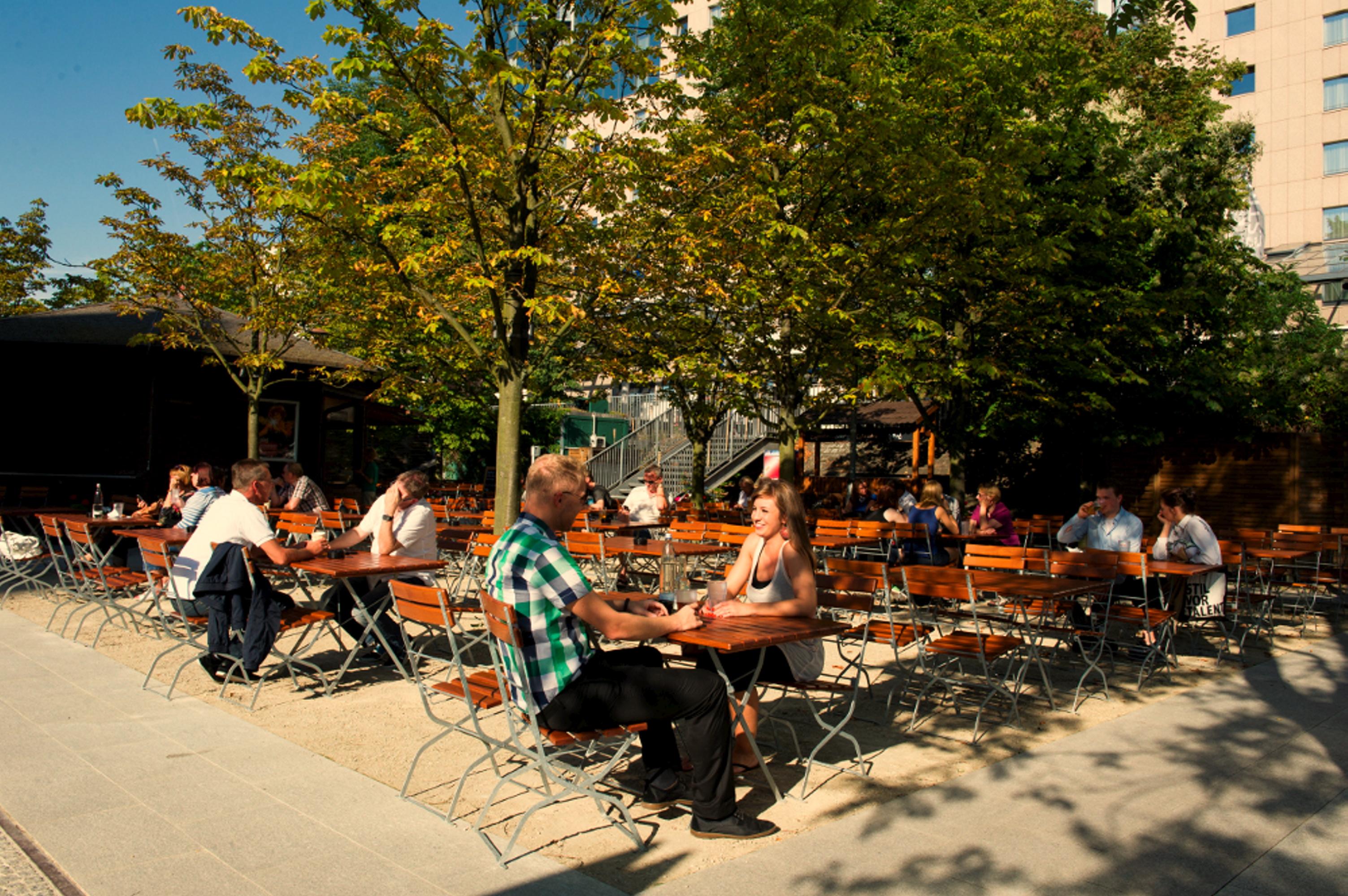 Estrel Berlin Hotel Exterior photo